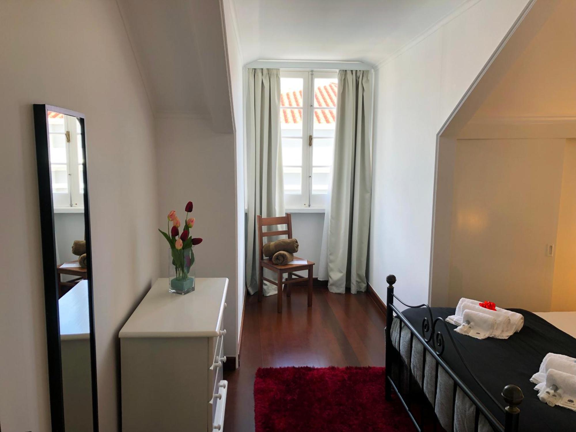 Pdl Central Apartments - Four Понта-Делгада Экстерьер фото